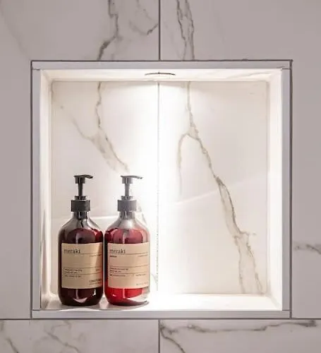 Cloud Nine - Romantic & Design App In Center!