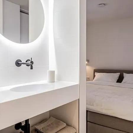 Cloud Nine - Romantic & Design App In Center! Dordrecht